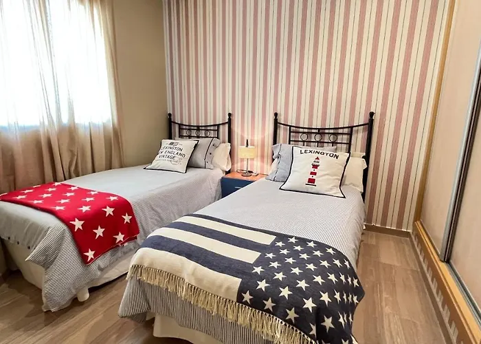 Апартаменти Luxury Duplex Vilamar By El Conserje *